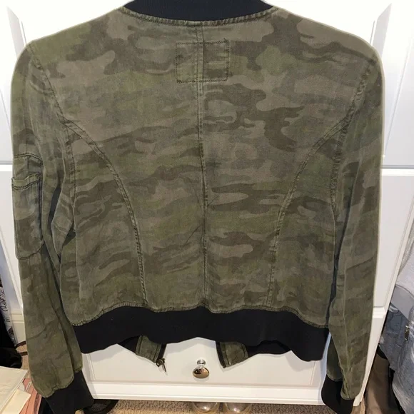 Sanctuary Camouflage Lightweight Bomber Jacket - Picture 6 of 8